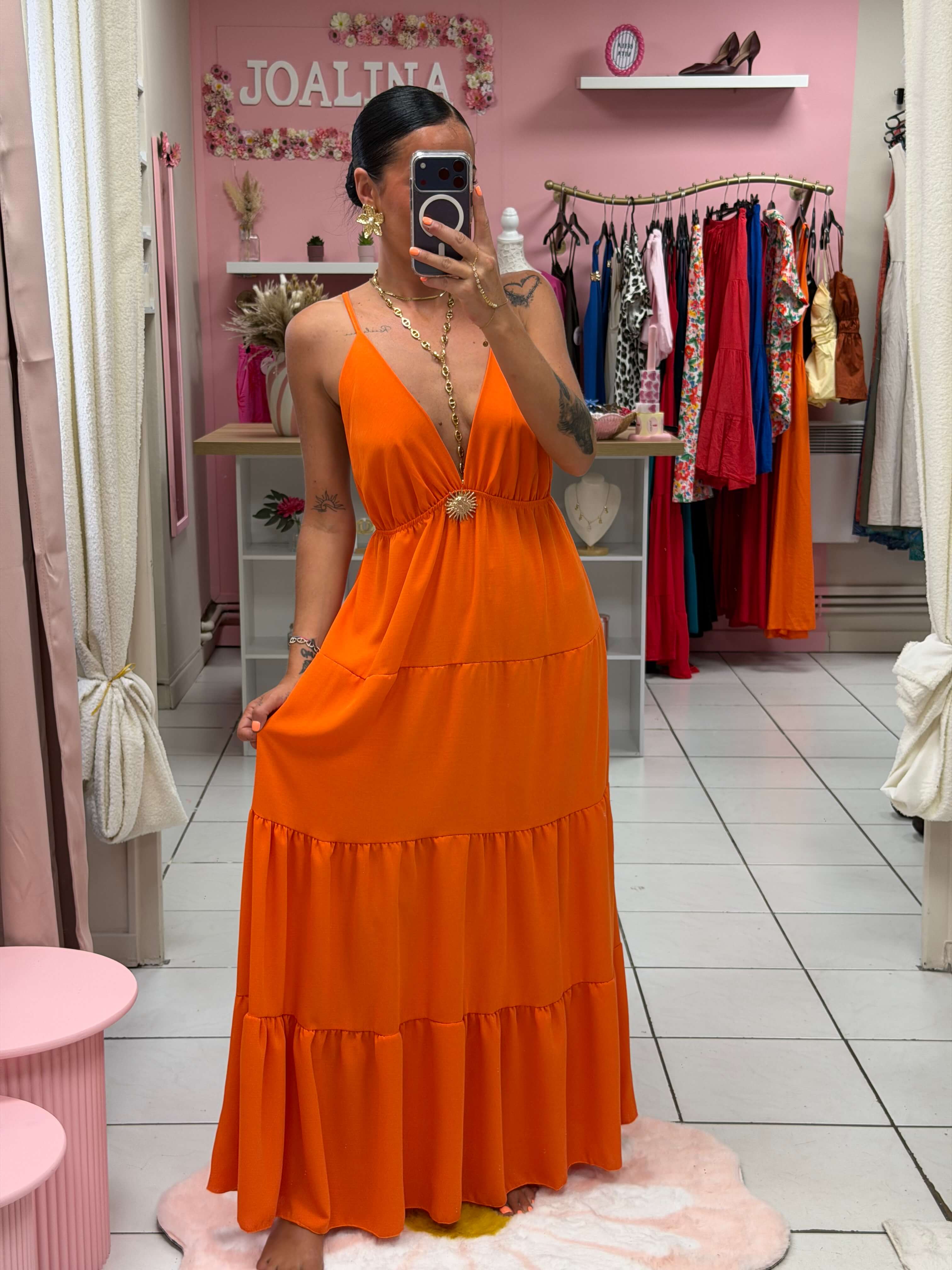 Robe dos nue avec broche - Emma