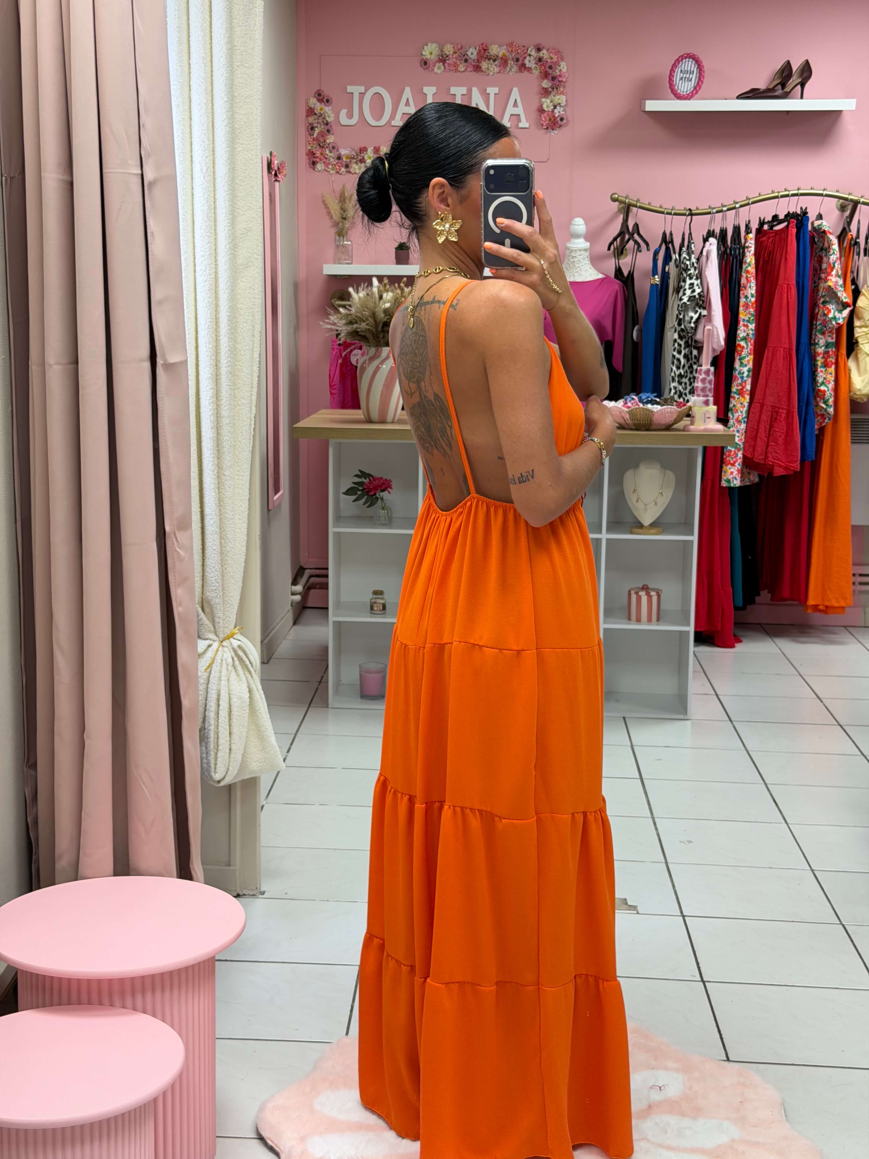 Robe dos nue avec broche - Emma