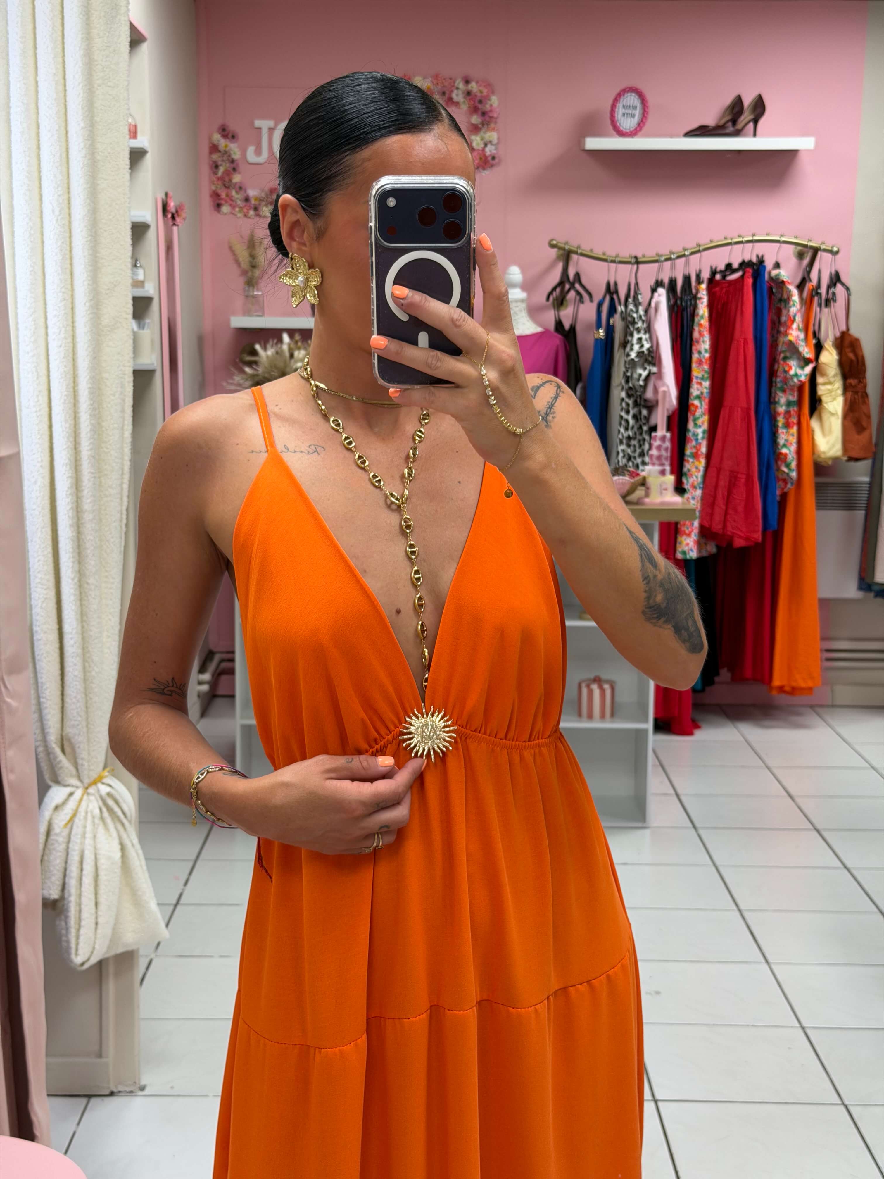 Robe dos nue avec broche - Emma