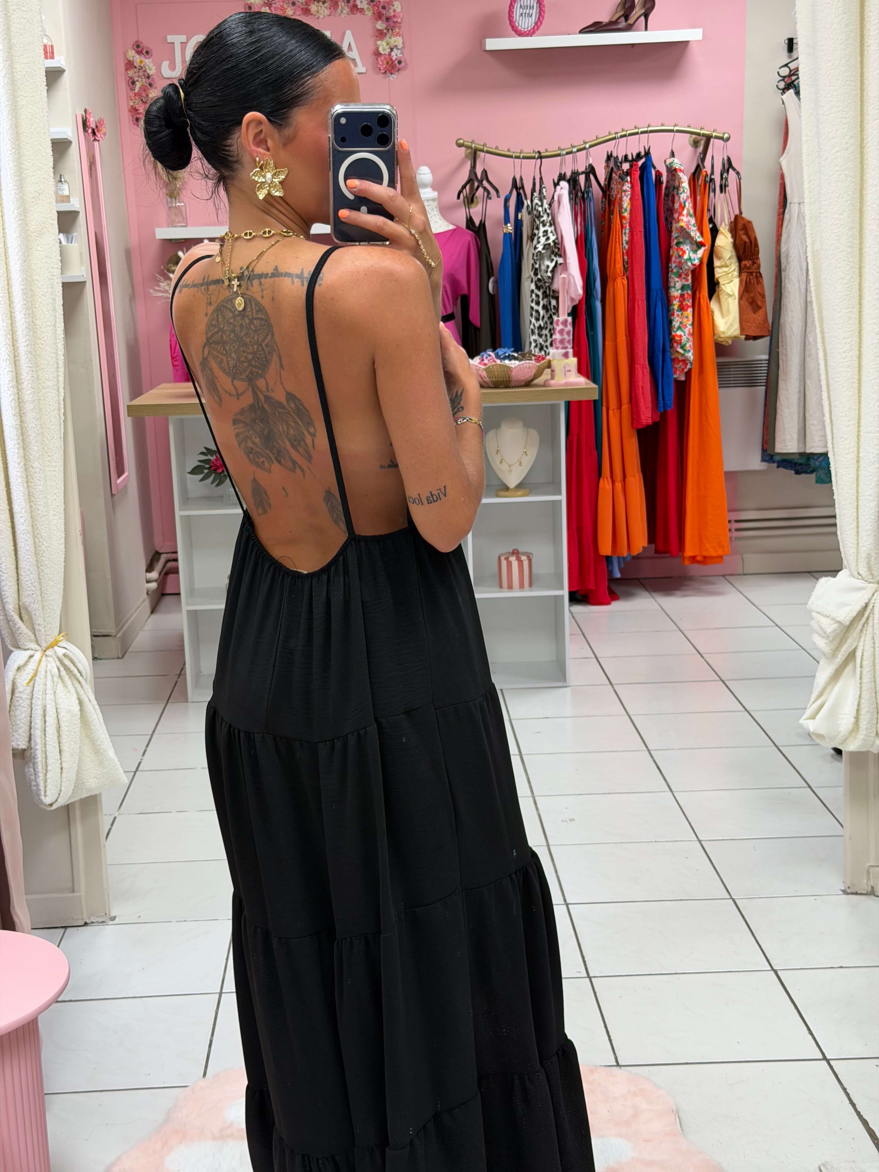 Robe dos nue avec broche - Emma