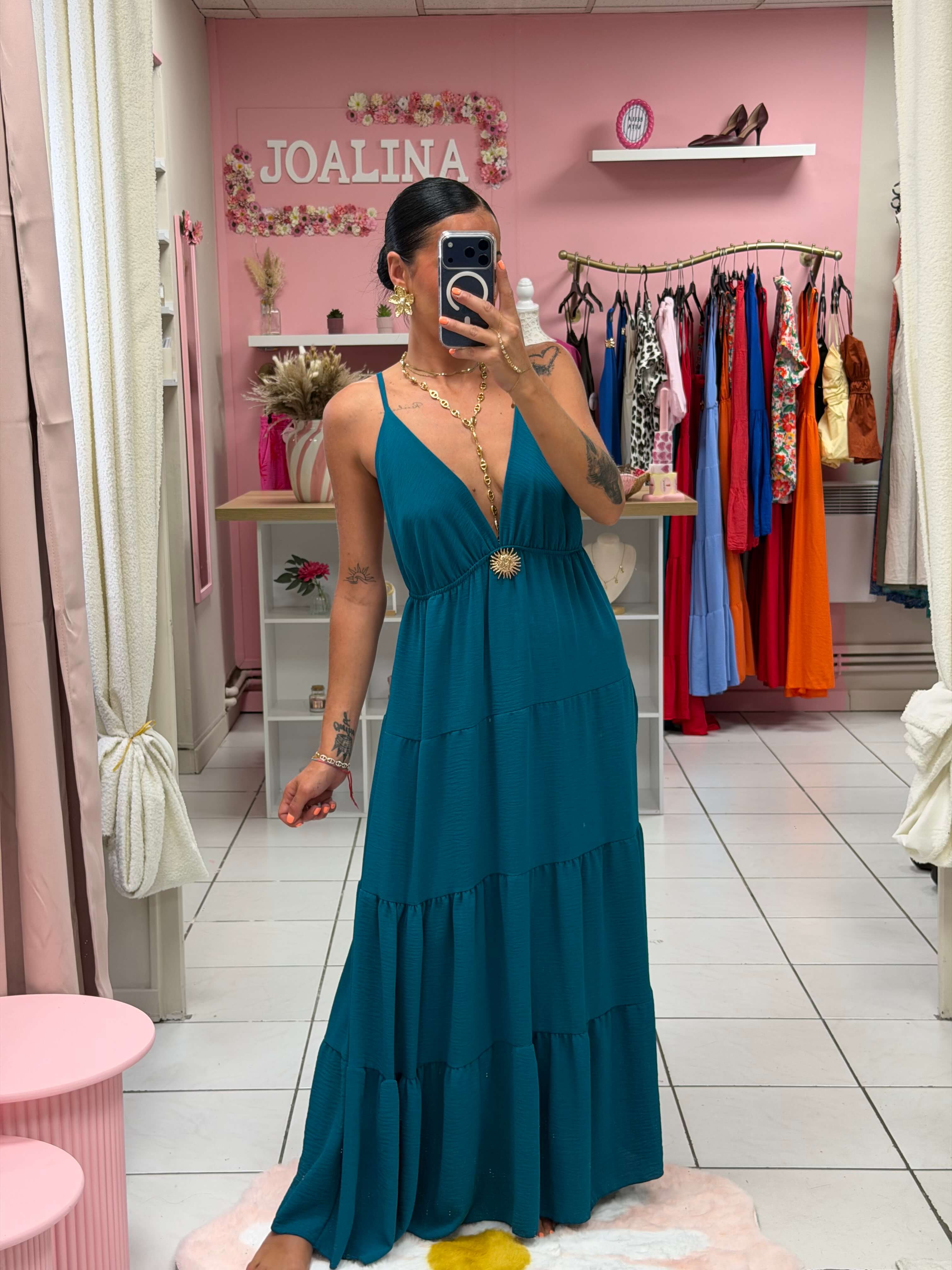 Robe dos nue avec broche - Emma