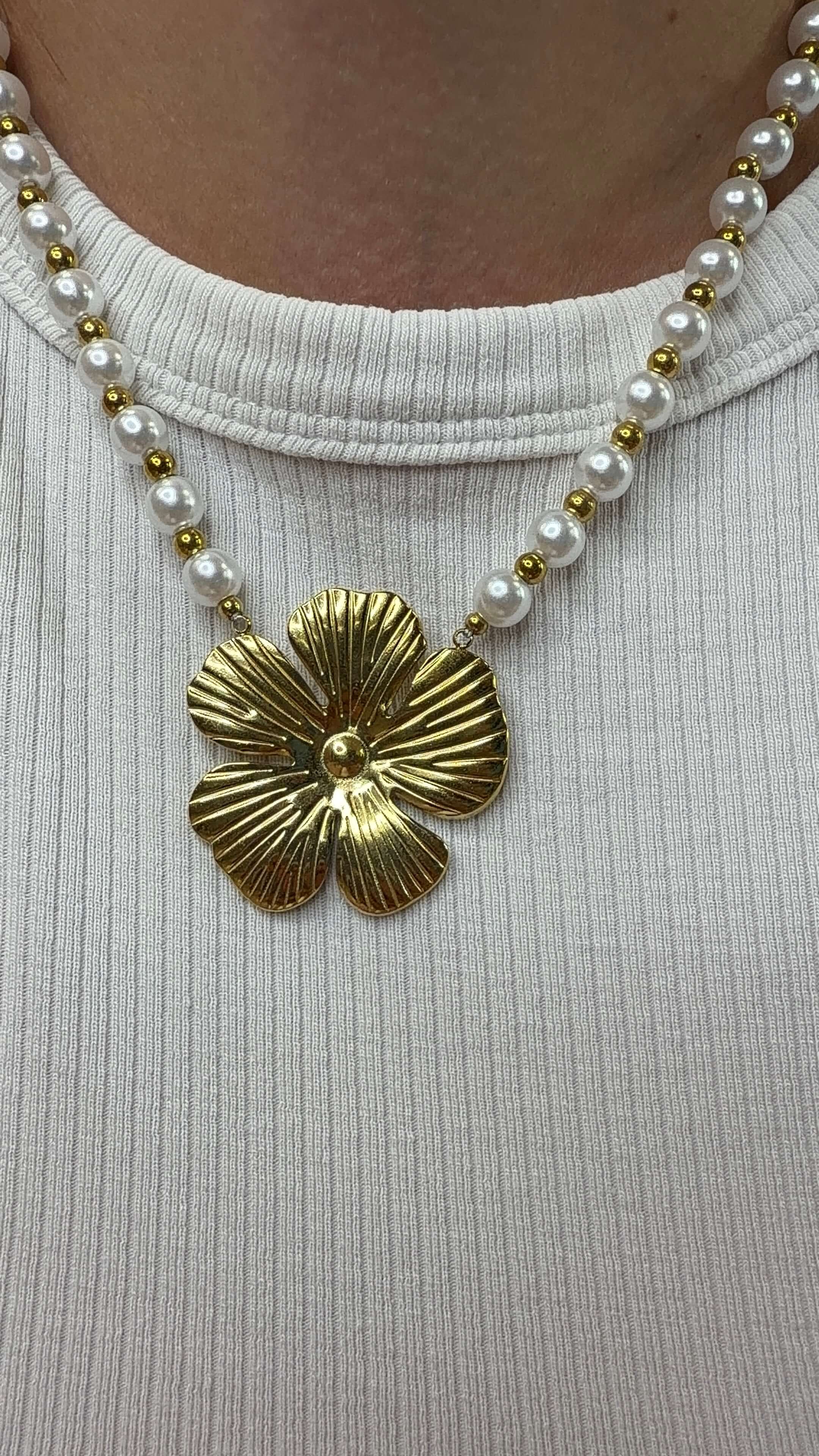 Collier